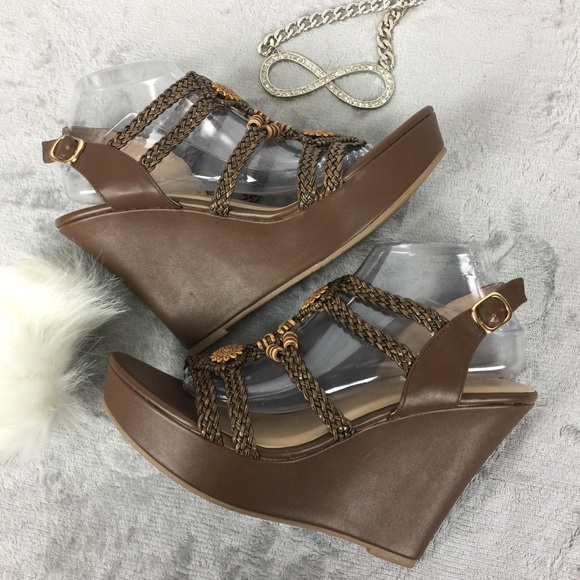 Forever Brown Boho Wedge Sandal Size 10 - Picture 2 of 7